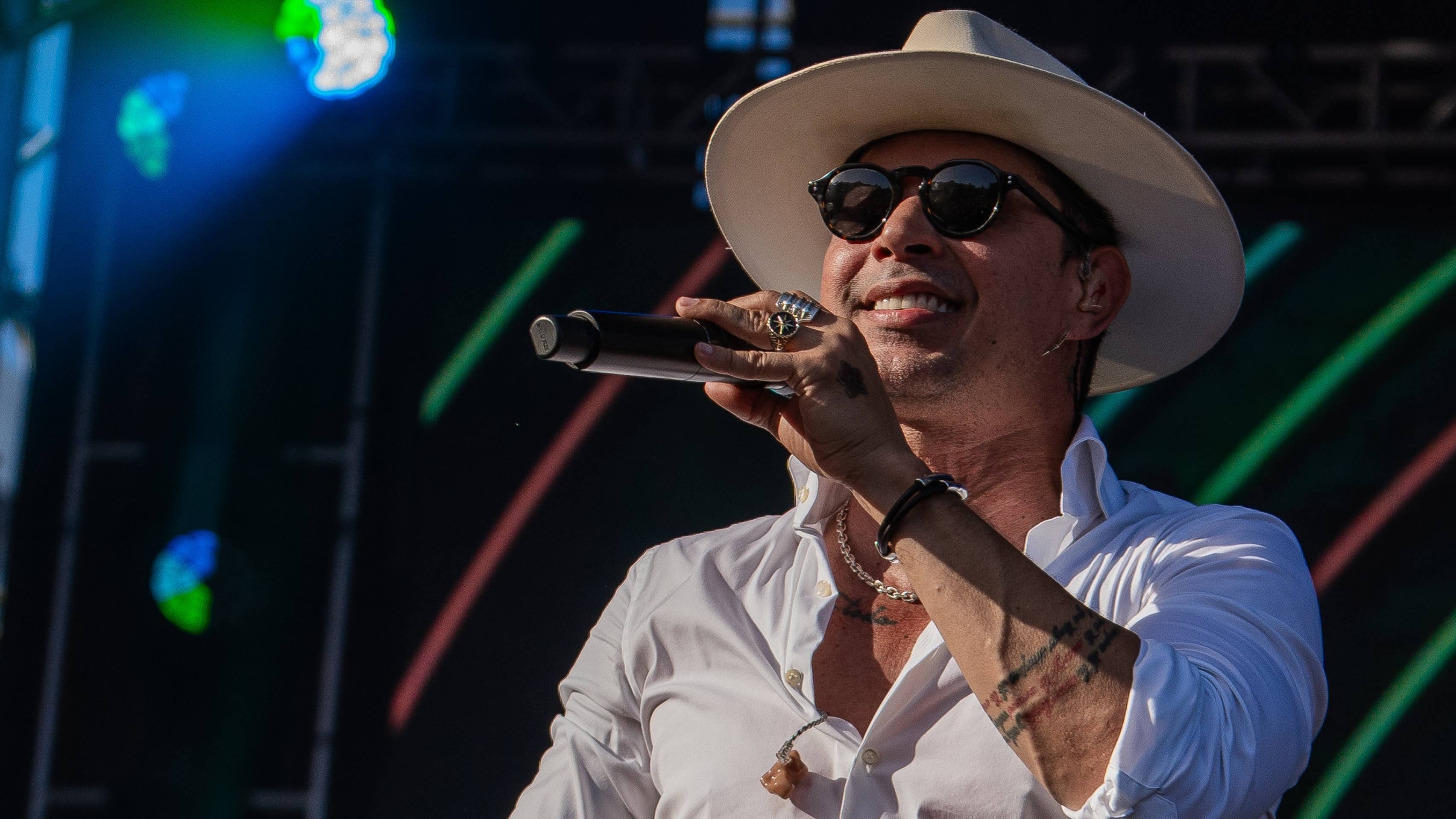 El cantante cubano Leoni Torres actuará el 15 de octubre en la sala Auditorio Roig Arena