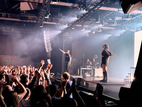 Little Big despliega su rave irreverente en la Sala Auditorio Roig Arena