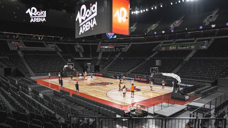 Entrenamiento Roig Arena