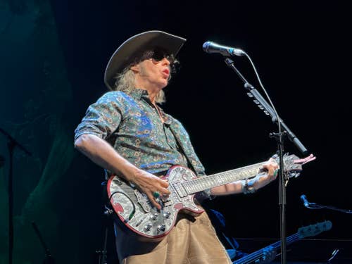 The Waterboys celebran el legado de “Fisherman’s Blues” en Roig Arena